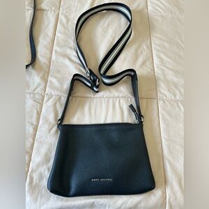 Marc Jacobs crossbody purse